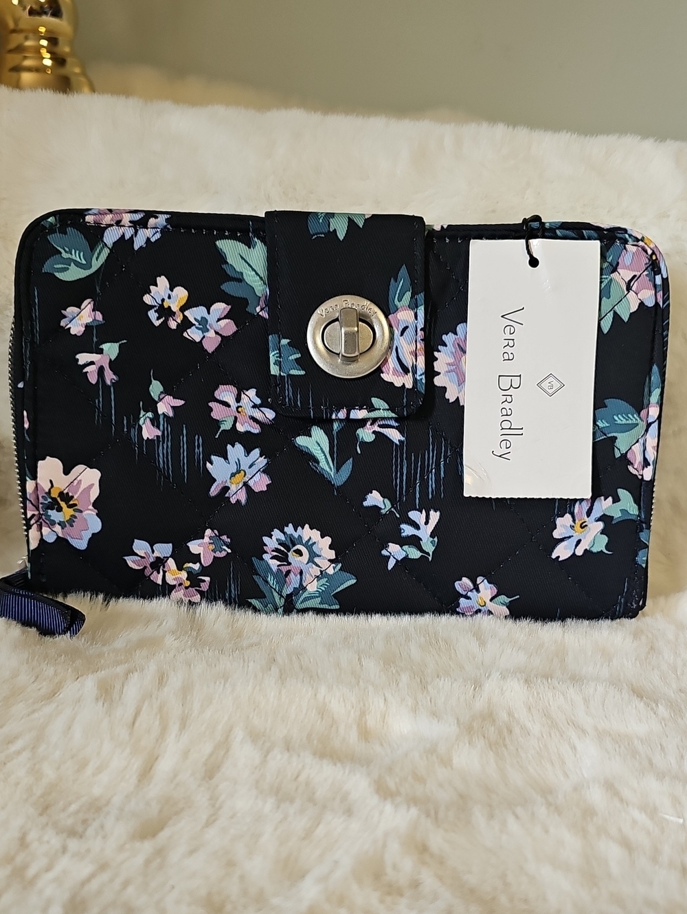NEW! Vera Bradley RFID Wallet